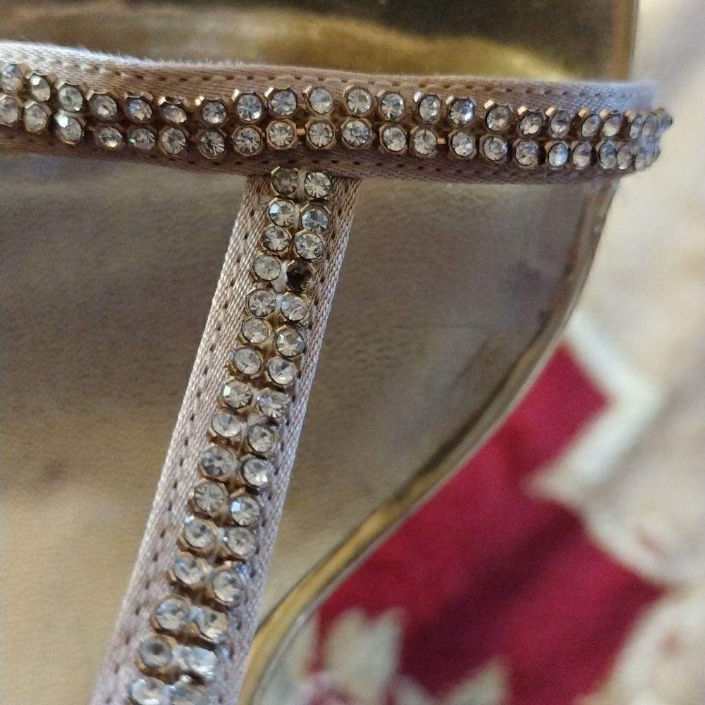 4@30.00 or 25.00 LADIES Designer Ankle Strap Shoes by NINA - Picture 3 of 10